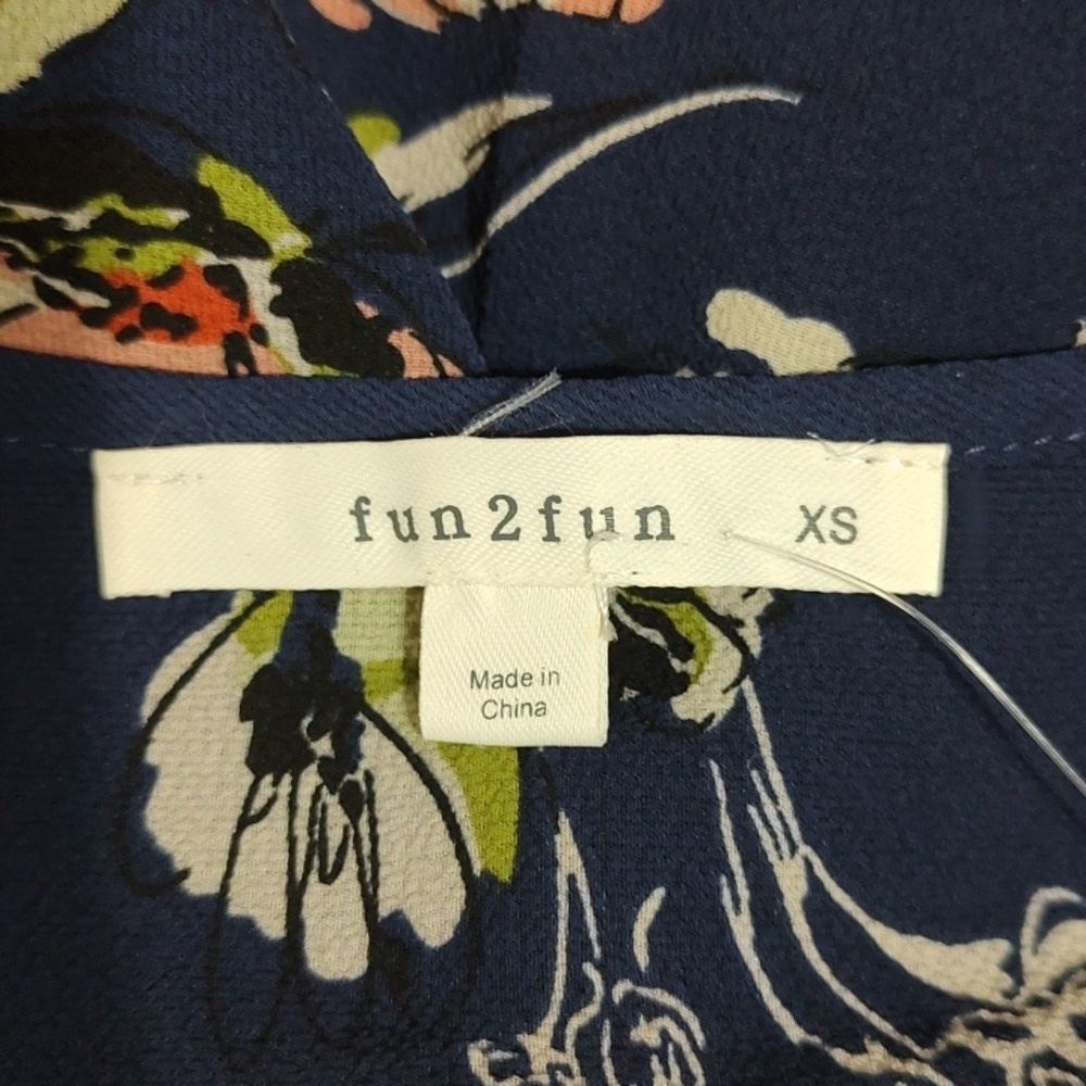 Fun 2 Fun Blue Floral Print Vneck Blouse - Picture 3 of 4